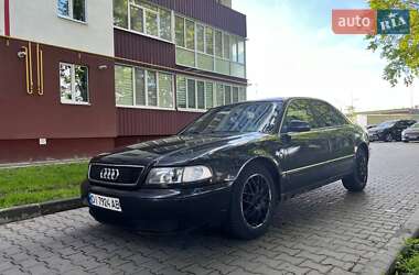 Седан Audi A8 1995 в Полтаве