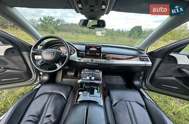 Седан Audi A8 2012 в 