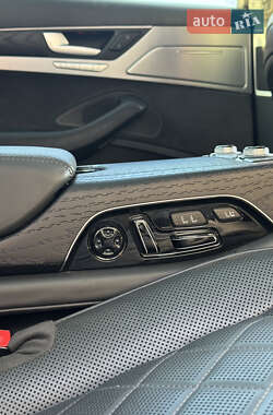 Седан Audi A8 2015 в 