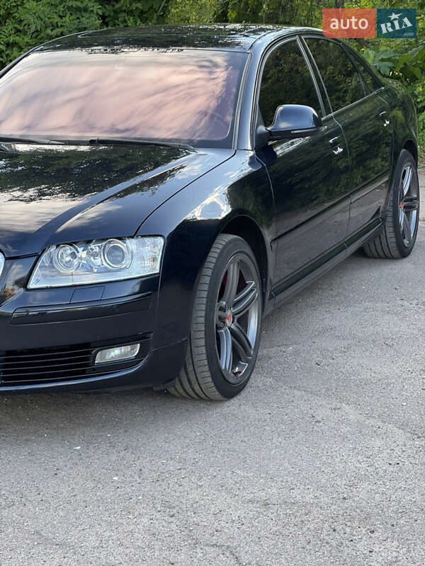 Седан Audi A8 2008 в Житомире