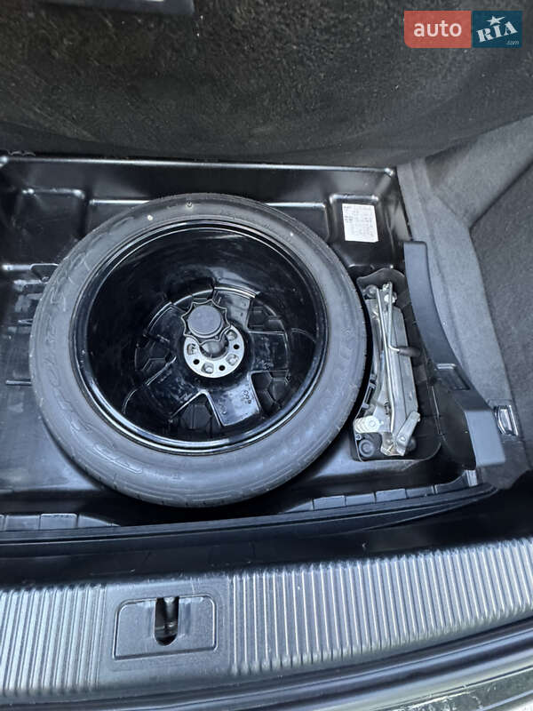 Седан Audi A8 2008 в Житомире