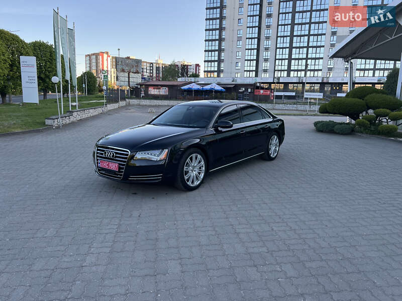 Седан Audi A8 2013 в Луцьку