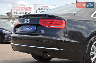 Седан Audi A8 2012 в 