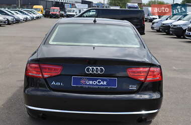 Седан Audi A8 2012 в 