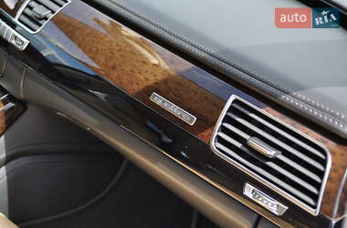 Седан Audi A8 2012 в 