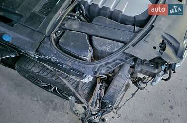 Седан Audi A8 2010 в 