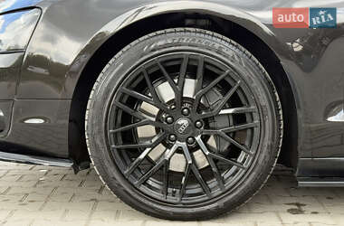 Седан Audi A8 2012 в 