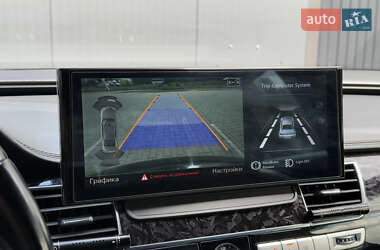 Седан Audi A8 2012 в 