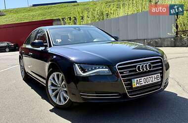 Седан Audi A8 2010 в Києві