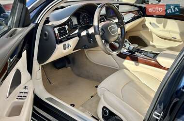 Седан Audi A8 2010 в 