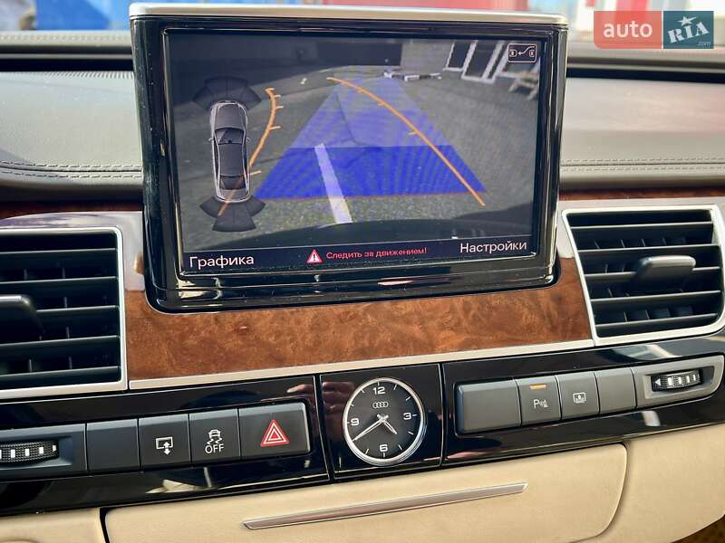 Седан Audi A8 2010 в Киеве
