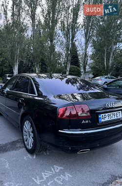 Седан Audi A8 2004 в 
