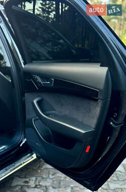 Седан Audi A8 2012 в 