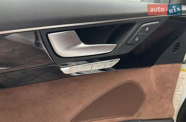 Седан Audi A8 2016 в 