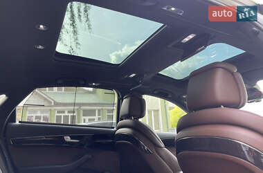 Седан Audi A8 2016 в 