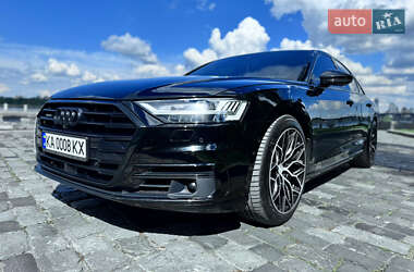Седан Audi A8 2017 в 