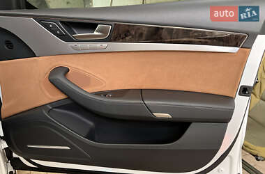 Седан Audi A8 2014 в 