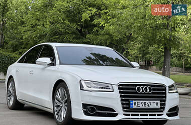 Седан Audi A8 2014 в 