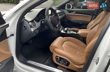 Седан Audi A8 2014 в 