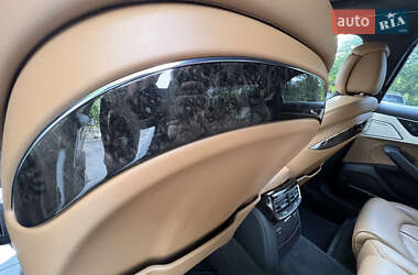 Седан Audi A8 2014 в 