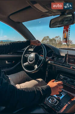 Седан Audi A8 2003 в 