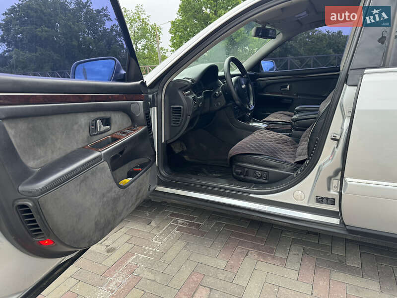 Седан Audi A8 1999 в Харькове