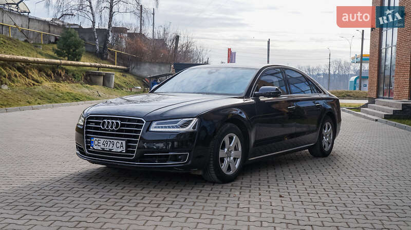 Седан Audi A8 2016 в 