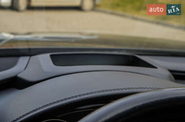 Седан Audi A8 2016 в 