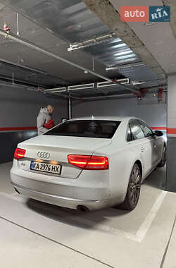 Седан Audi A8 2013 в 