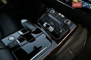 Седан Audi A8 2014 в 