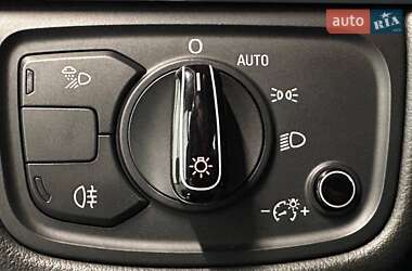 Седан Audi A8 2013 в 