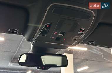 Седан Audi A8 2013 в 