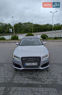 Седан Audi A8 2017 в 