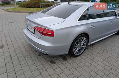 Седан Audi A8 2017 в 