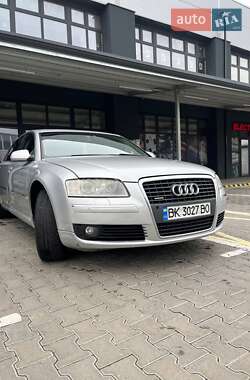 Седан Audi A8 2007 в 