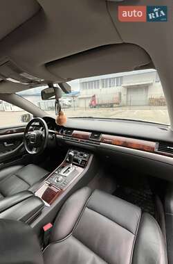 Седан Audi A8 2007 в 