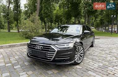 Седан Audi A8 2021 в Киеве