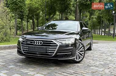 Седан Audi A8 2021 в 