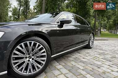 Седан Audi A8 2021 в 