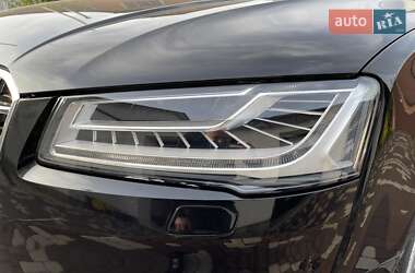 Седан Audi A8 2013 в 