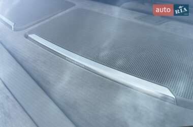 Седан Audi A8 2013 в 