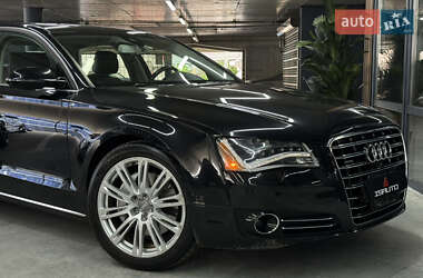 Седан Audi A8 2013 в 