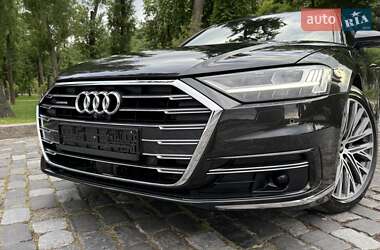 Седан Audi A8 2021 в 