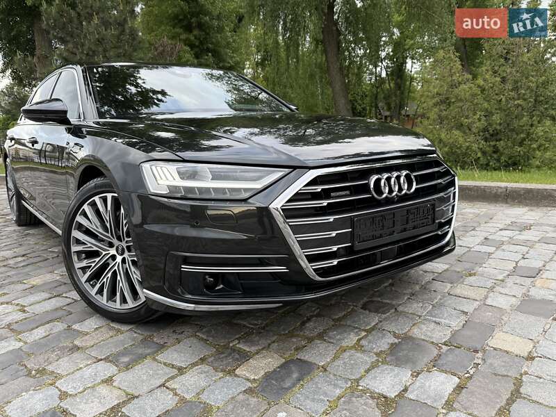Седан Audi A8 2021 в Киеве