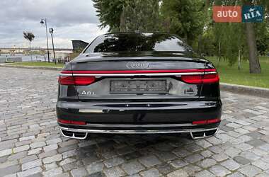 Седан Audi A8 2021 в 