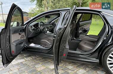 Седан Audi A8 2021 в 