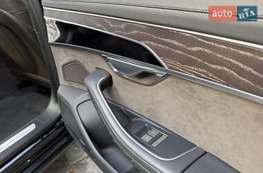Седан Audi A8 2021 в 