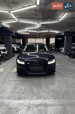 Седан Audi A8 2016 в 