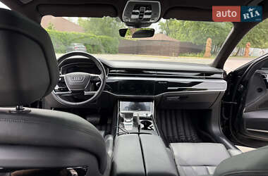 Седан Audi A8 2019 в 