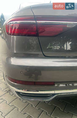 Седан Audi A8 2019 в 